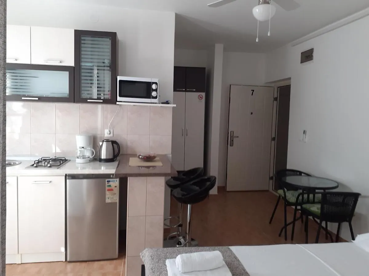Apartments Begonia Starigrad Paklenica 0*,  Croatia