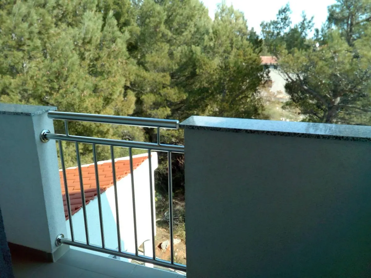Apartments Begonia Starigrad Paklenica 0*,