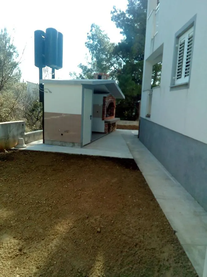 Apartments Begonia Starigrad Paklenica Croatia